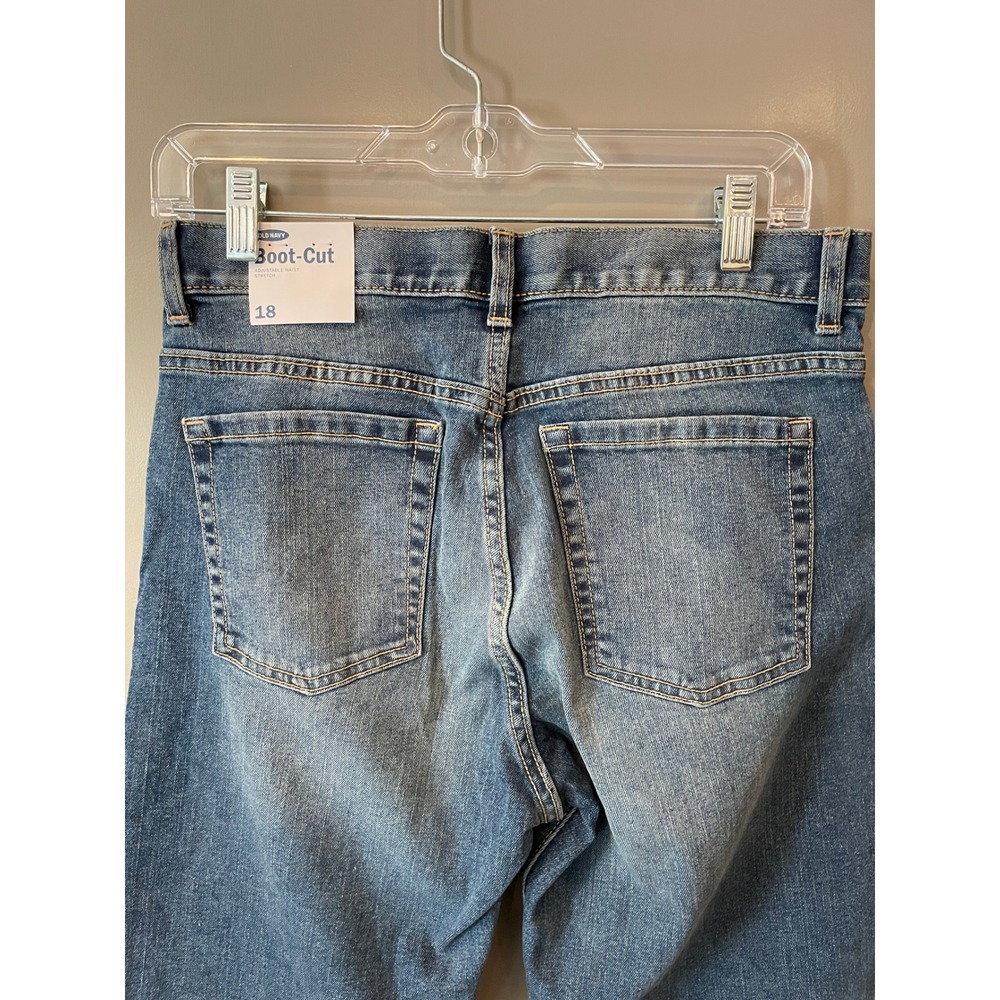 Old Navy Womens Size 18 Boot-Cut Jeans Built-In Flex Adjustable Waist Medium NEW - Picture 6 of 9